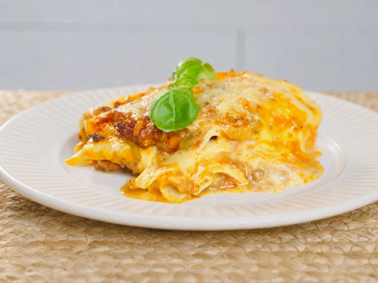 Lasagne mit selbstgemachter Pasta